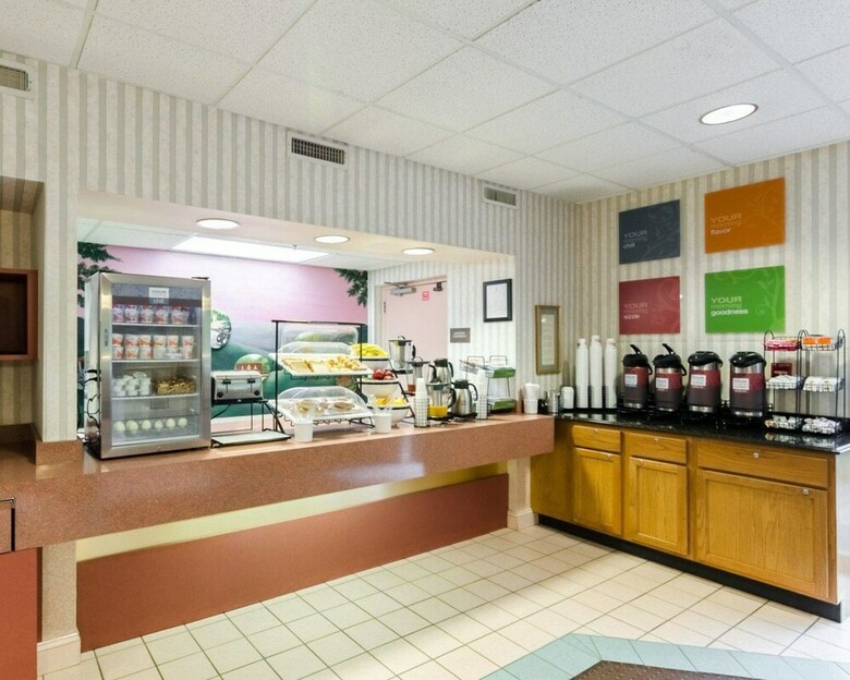 Hotel Comfort Inn