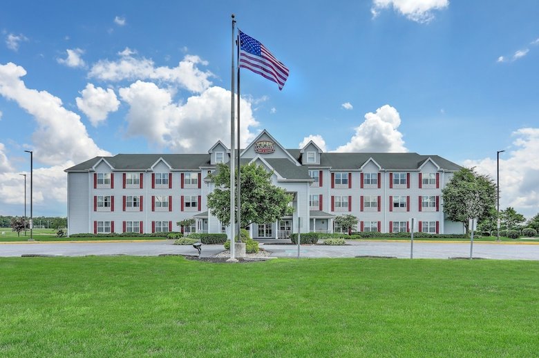 Hotel Lancaster Inn And Suites