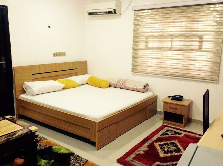 K-yellow Hotel & Resort