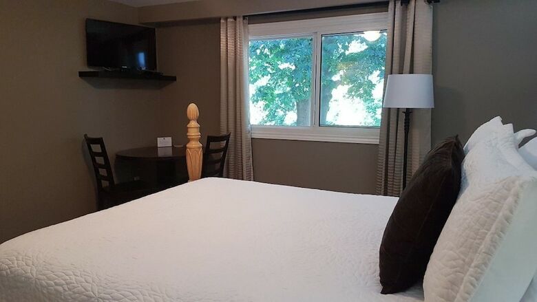 Christine's Bed And Breakfast By Elevate Rooms