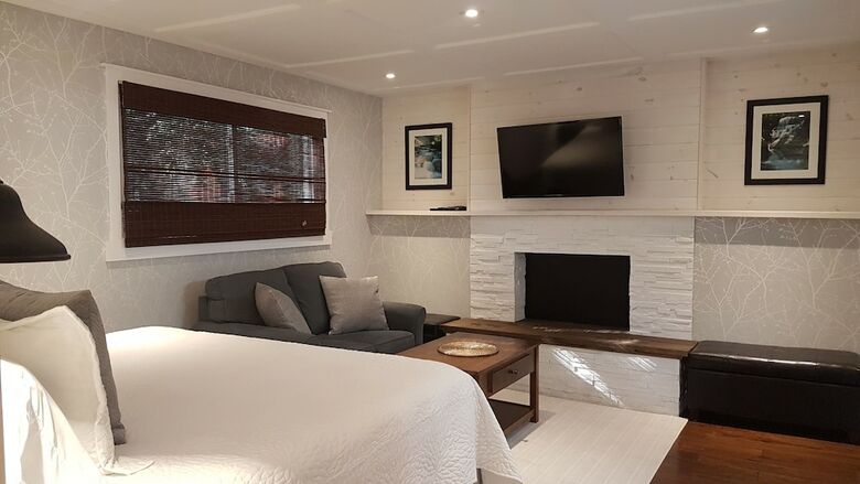 Christine's Bed And Breakfast By Elevate Rooms