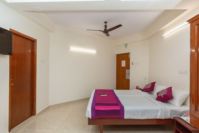Hotel Oyo 17298 Flagship Kishore Inn