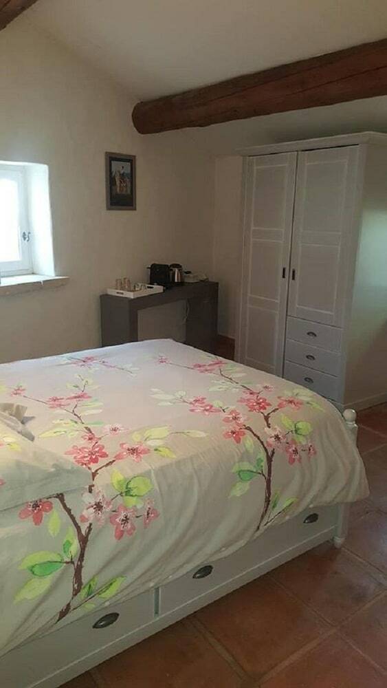 Bed & Breakfast Mas Des Oliviers - Chambres D'h�tes