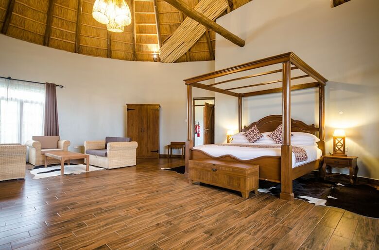 Posada Emburara Farm Lodge