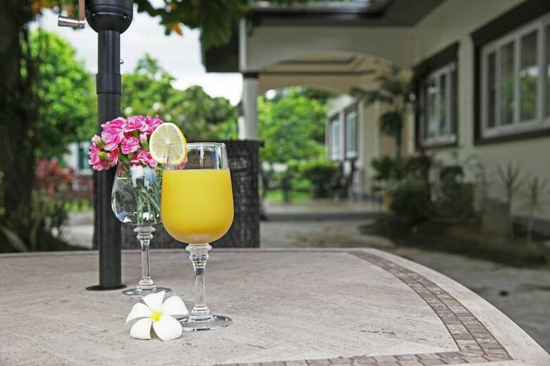 Plumeria Hotel Batangas