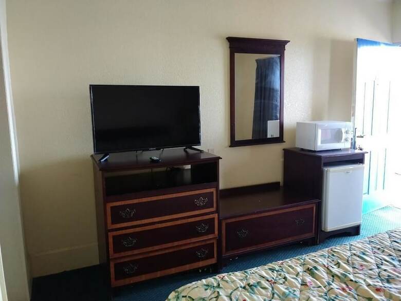 Ross Motel