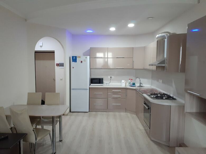 Pretty Apartment On Vokzalnaya 51a