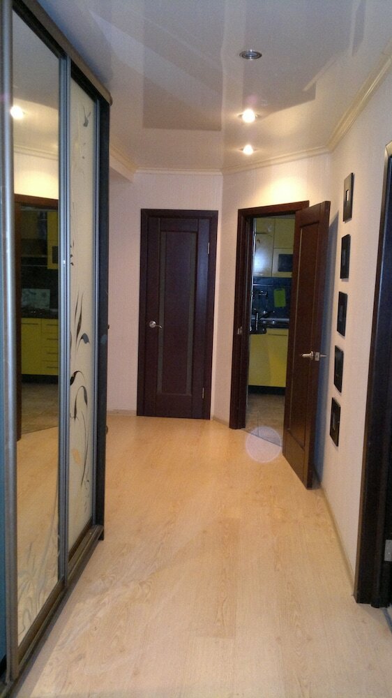 Apartment On Maksima Gorkogo 32