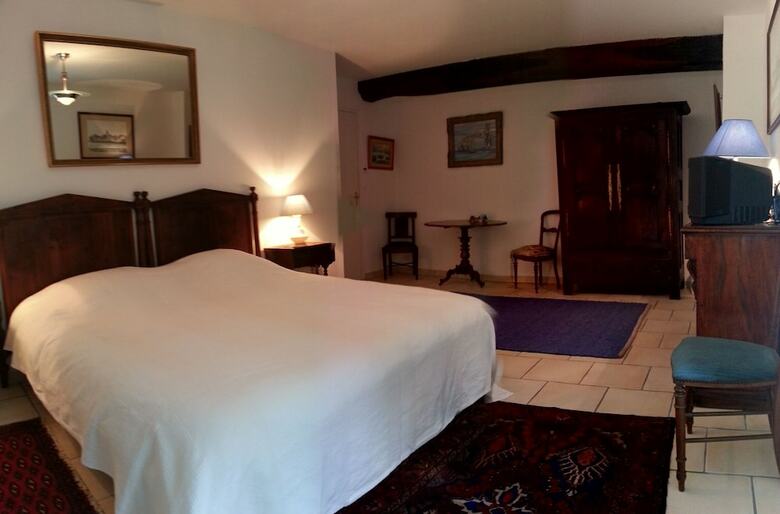 Hotel Le Domaine Du Chalonge
