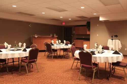 Hotel Pomeroy Inn And Suites Grimshaw