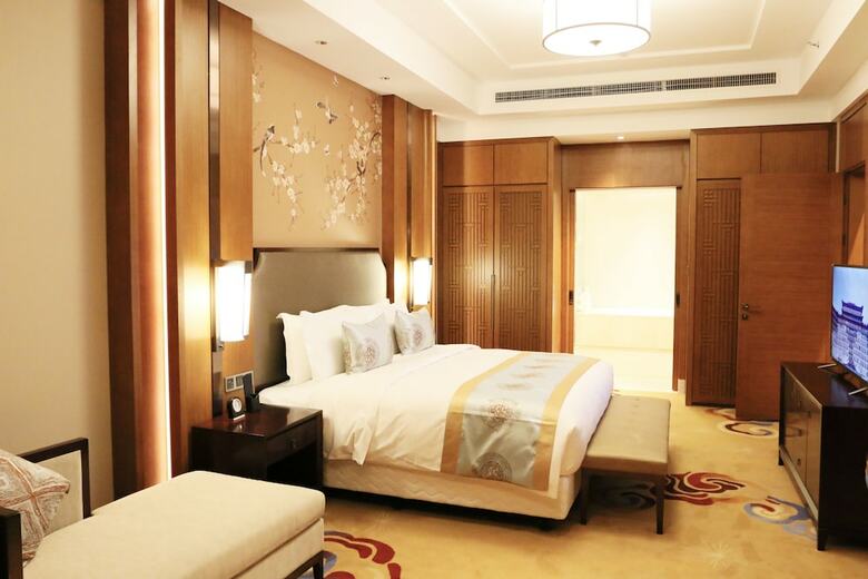 Changsha Tongguan Macrolink Legend Hotel