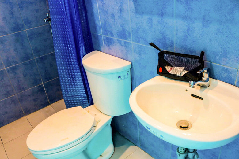 Hotel Reddoorz Plus Near Uv Mandaue Cebu