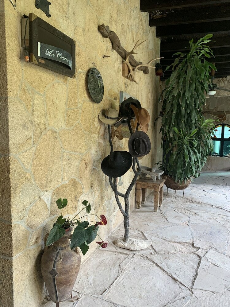 Hotel Rancho Agua Salada