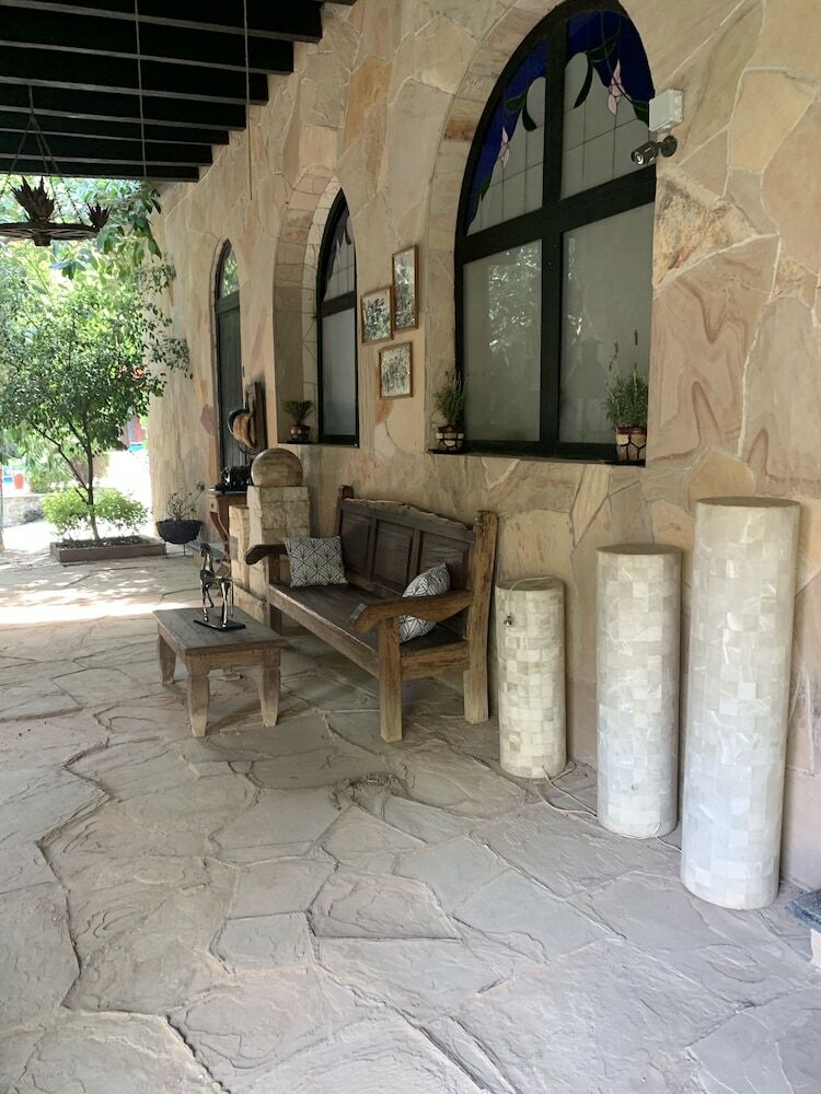 Hotel Rancho Agua Salada