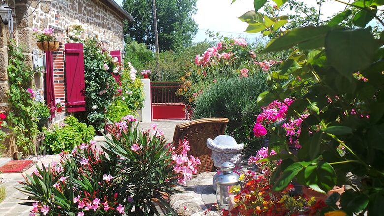 Hotel Chambre D'h�tes Clos de La Haute Rivi�re