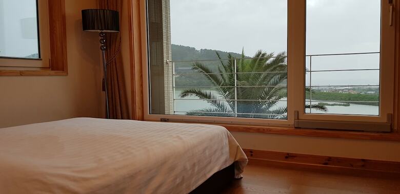 Jeju Lake Pension