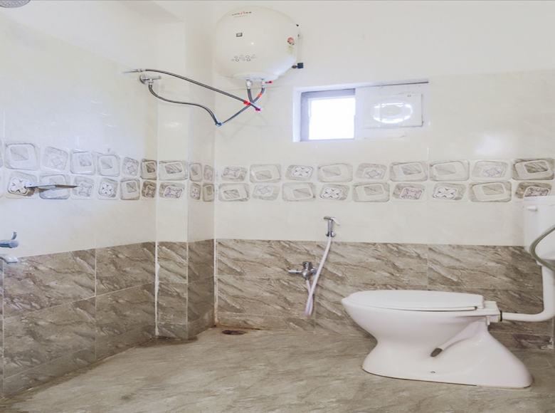 Hotel Oyo 24138 Silverkey Shri Homes