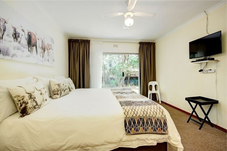 Hotel Lenox Lodge Guesthouse