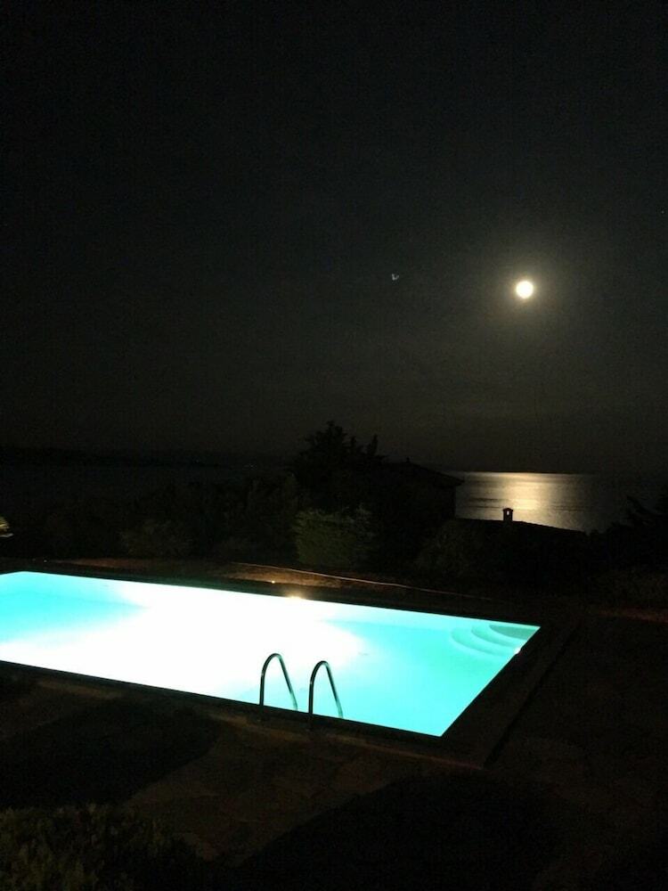 Villa Hera At Cape Sounion
