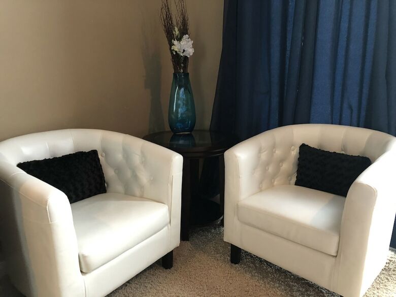 Hotel Luxury Lakefront Rooms
