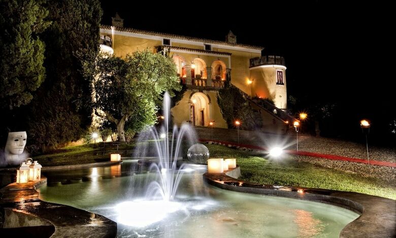 Agroturismo Castello Di Serragiumenta