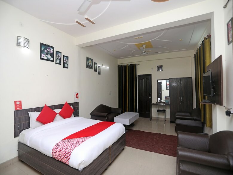 Hotel Oyo 19472 Highway Regency