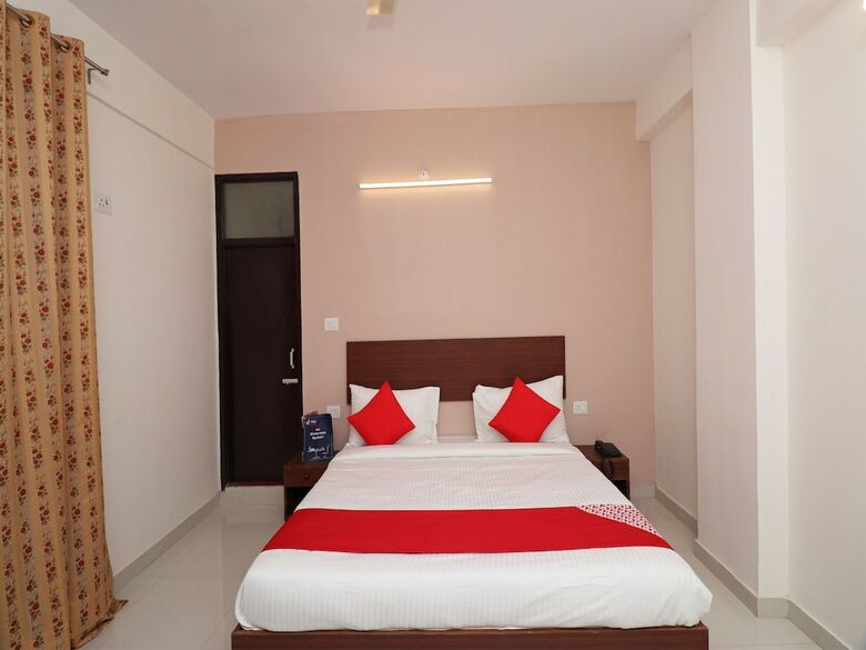 Hotel Oyo 24051 Flagship Shubh Inn Gomti Nagar
