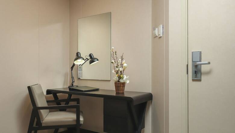 Hotel Zen Premium Magallanes Makati