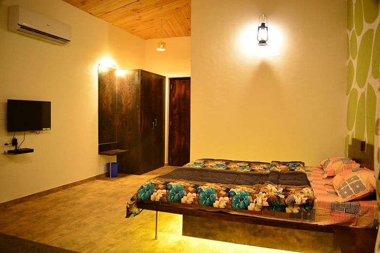 Hotel Jungle Valley Agriculture Resort