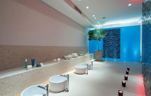 Hotel Porto Platanias Beach Resort And Spa