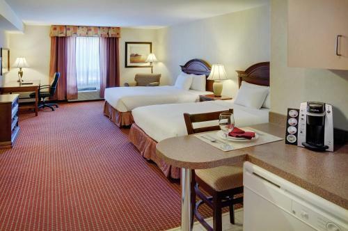 Hotel Pomeroy Inn And Suites