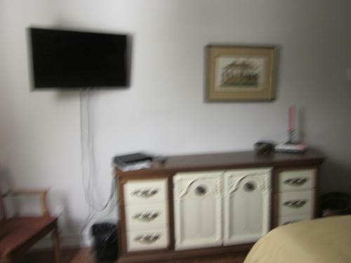 Suite As It Gets Vacation Rental/b&b