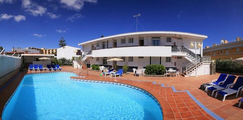 Hotel Apartamentos Las Perlas