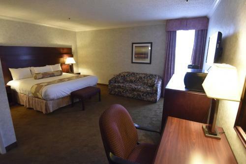 Hotel Tropical Inn - North Battleford