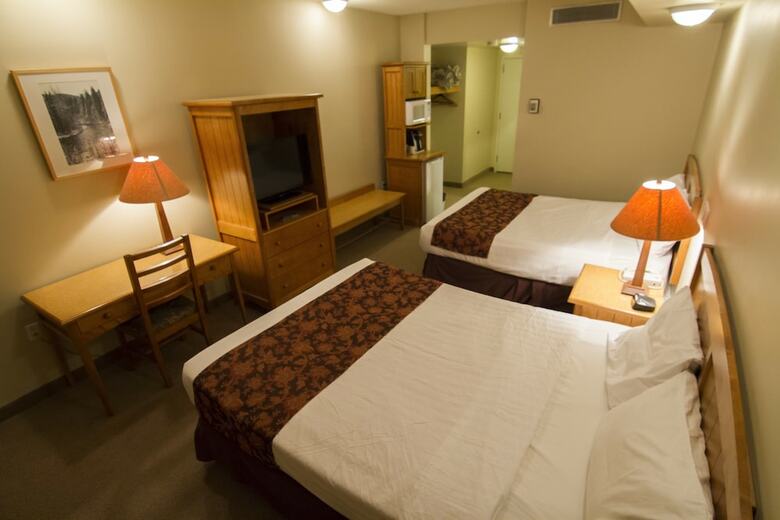 Hotel Manning Park Resort