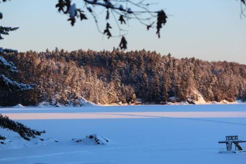 Hotel Oakview Lodge & Marina