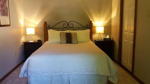 Hotel Oakview Lodge & Marina