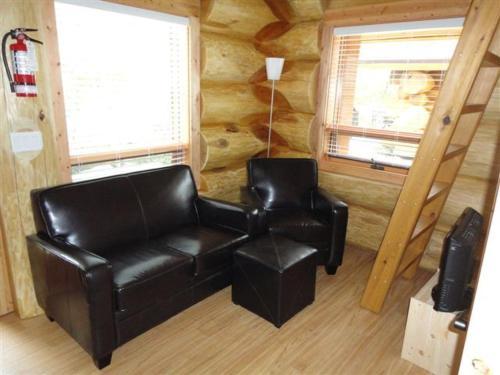 Lodge Porteau Cove Olympic Legacy Cabins