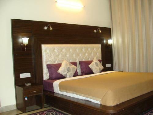 Hotel Kamal Residency