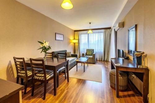 Regnum Bansko Aparthotel & Spa