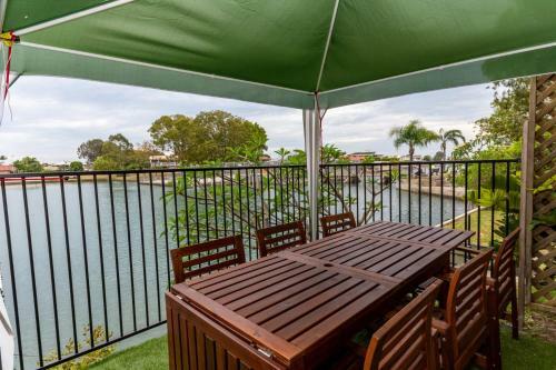 Elegant Waterfront Gem Where The Ocean Meets The Canal!
