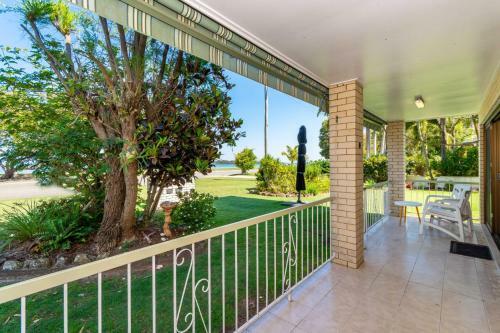 Ground Floor, Air Condtioned Apartment!