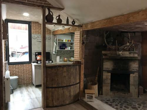 Hostal Rachvela's Guest House
