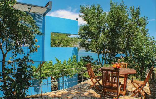 Five-bedroom Apartment In Porto Rafti, Attiki