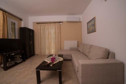 Bodikos Villas & Apartments