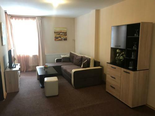 Tofana Hotel