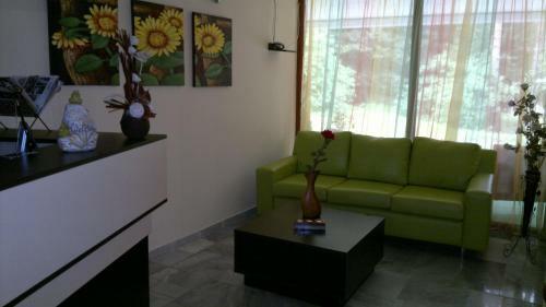 Tofana Hotel