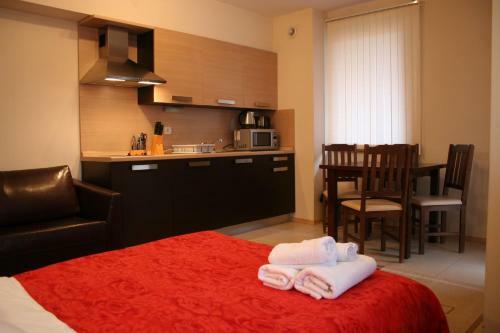 Valentina Heights Chalet Hotel