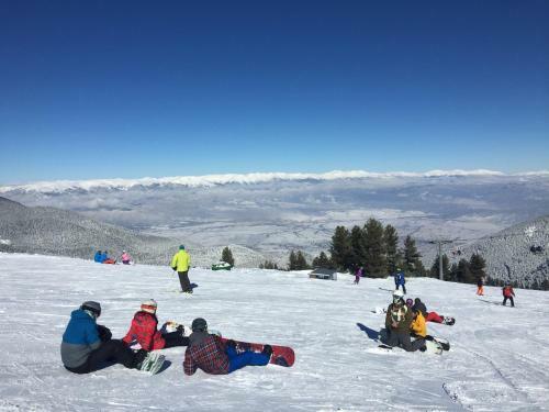 Valentina Heights Chalet Hotel