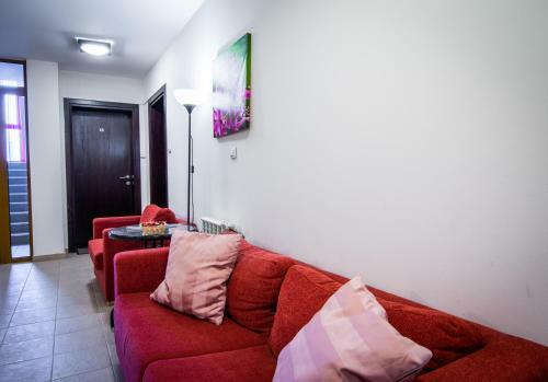 Valentina Heights Chalet Hotel